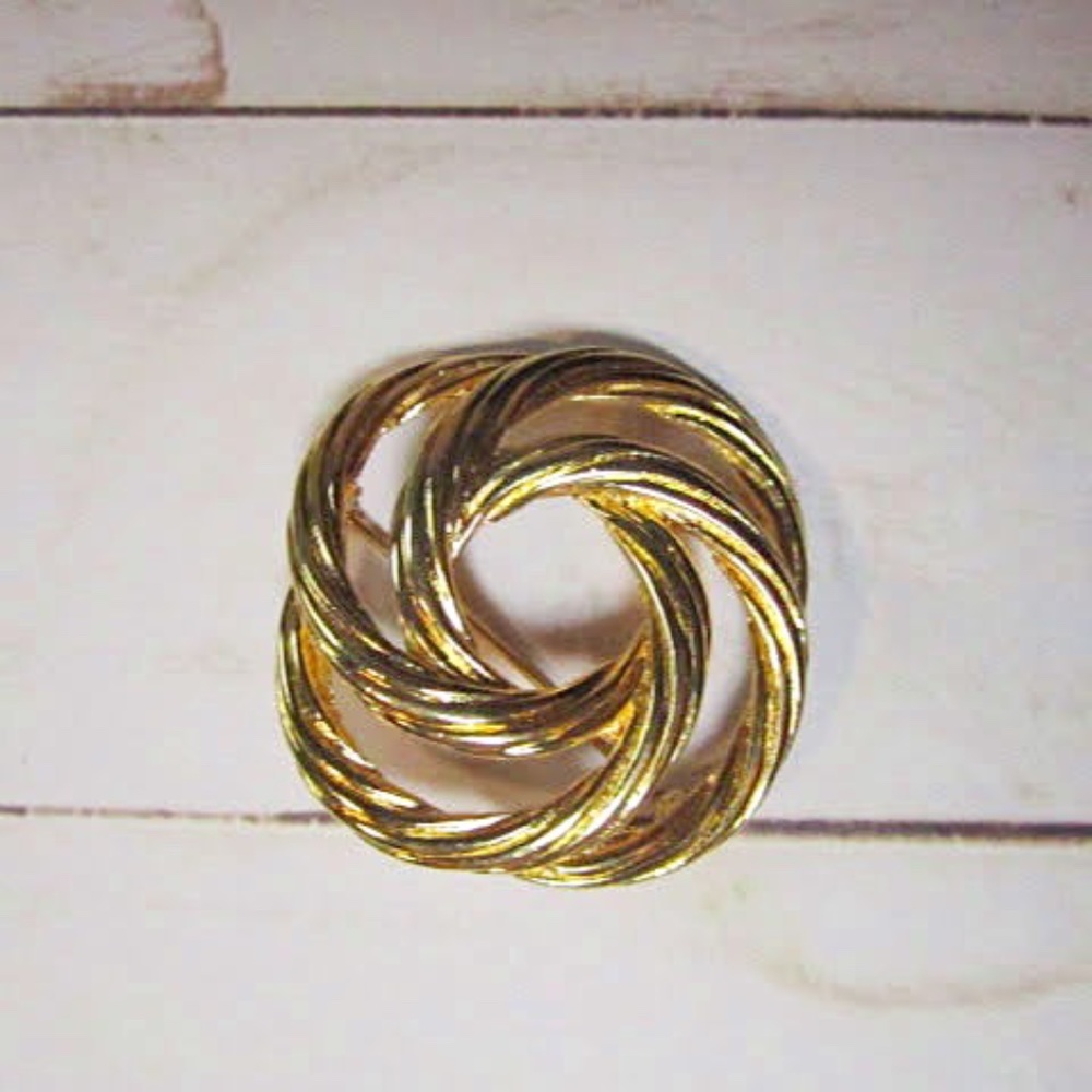 Vintage Gold Monet Infinity Swirl Brooch